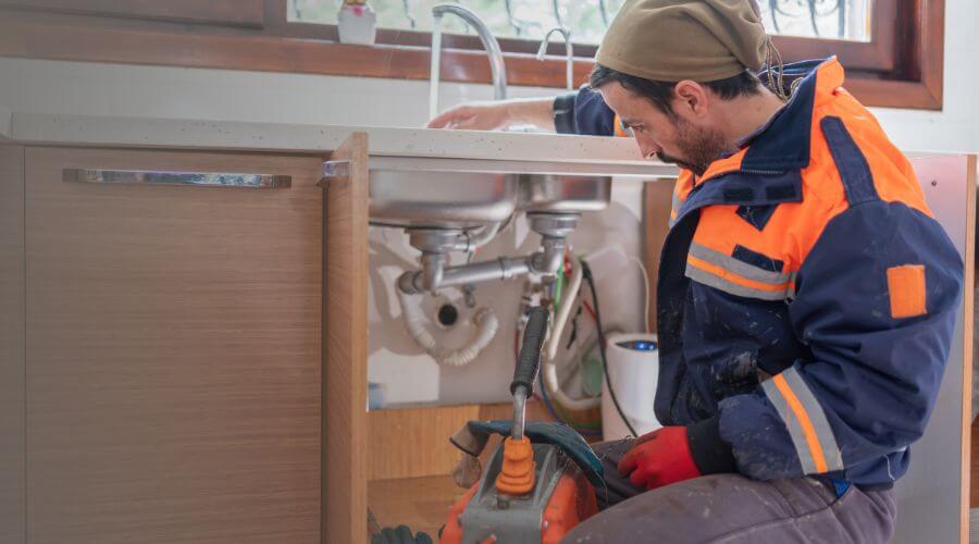 Professional Leak Detection Services in Clinton, MS
